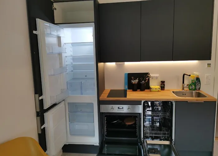 Lofoten Studio Apartment, Vestermyrveien 11 Svolvaer