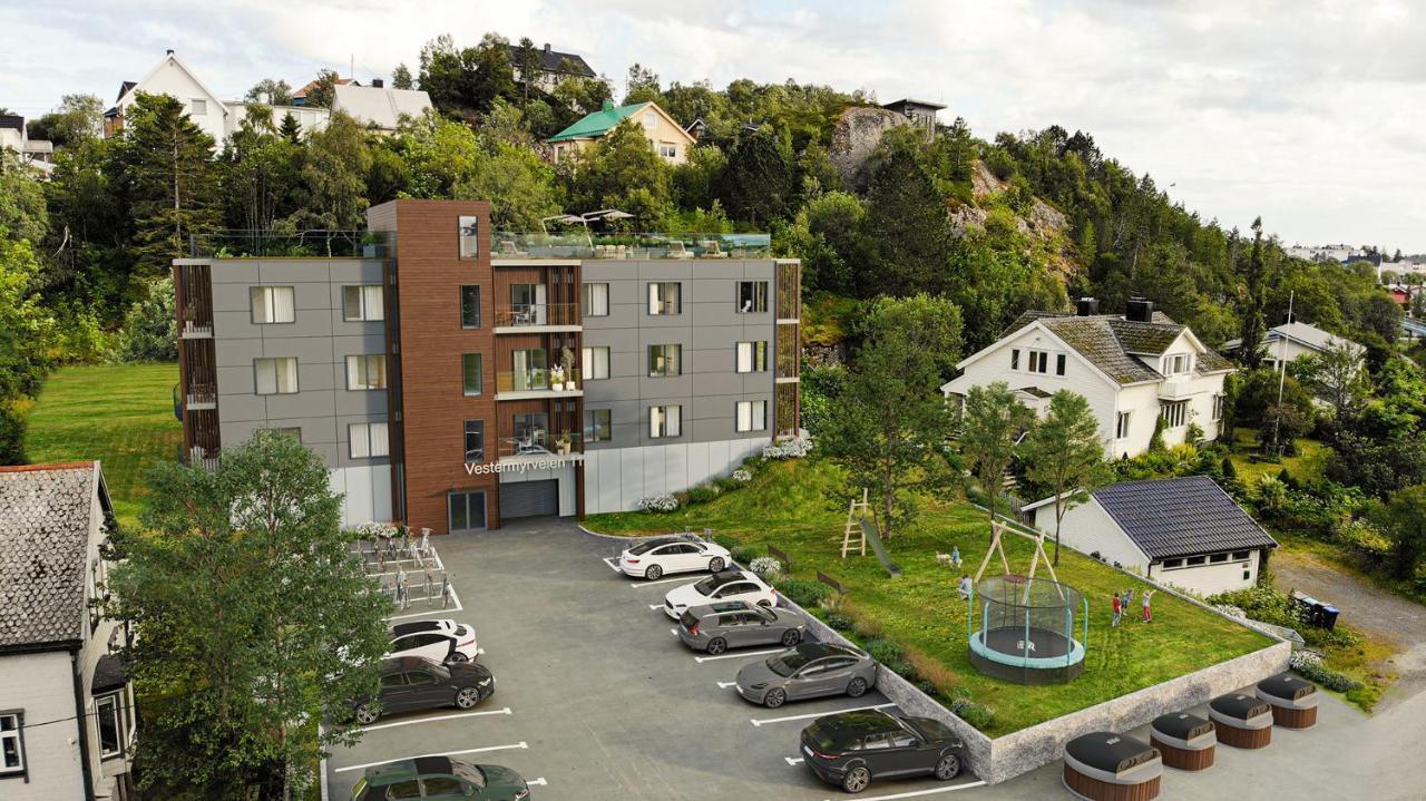 Lofoten Apartment, Vestermyrveien 11 Appartement *